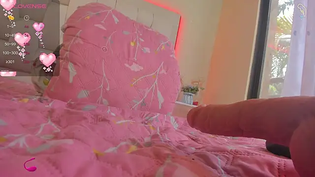 shanakendall online show from February 2025 04:48:02 PM