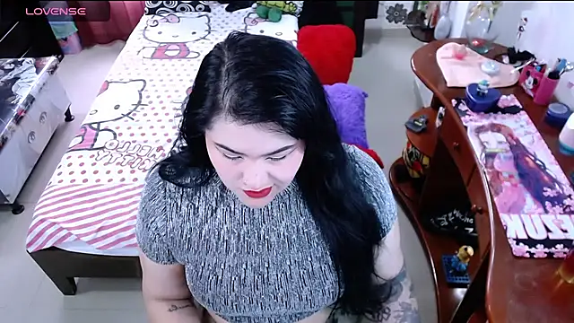 Snapshot of lufek23 chatting on February 2025 02:16:02 PM lufek23 online show from February 2025 02:16:02 PM