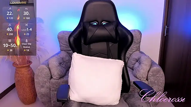 chloerossi online show from February 2025 10:43:02 PM