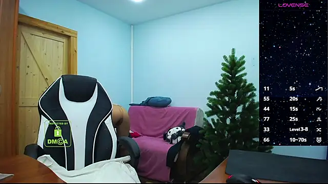 diamondjune online show from December 2024 01:21:01 AM