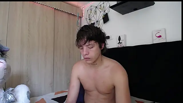 Santiago kiler online show from February 2026 02:22:02 PM