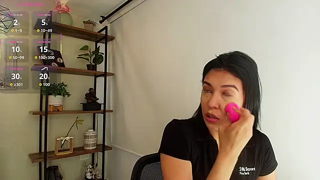 Sassy--Girl online show from March 2026 06:03:01 PM