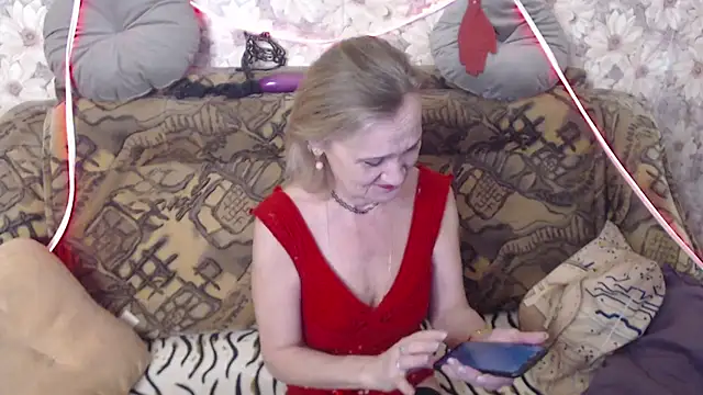 Snapshot of MissBekker chatting on November 2025 10:56:02 PM MissBekker online show from November 2025 10:56:02 PM