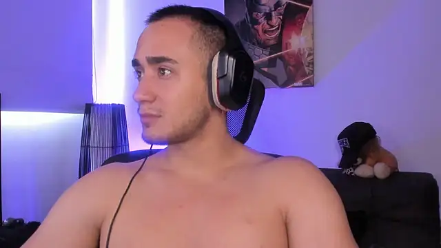 Snapshot of AlexRivera6 chatting on December 2024 03:17:02 PM AlexRivera6 online show from December 2024 03:17:02 PM