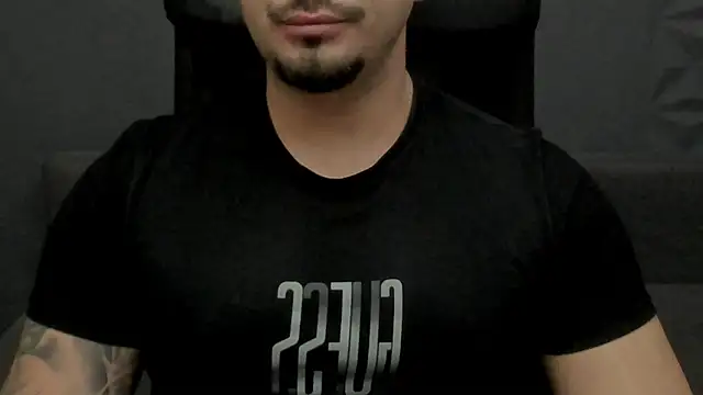 TonyWilcox online show from December 2025 05:57:02 AM