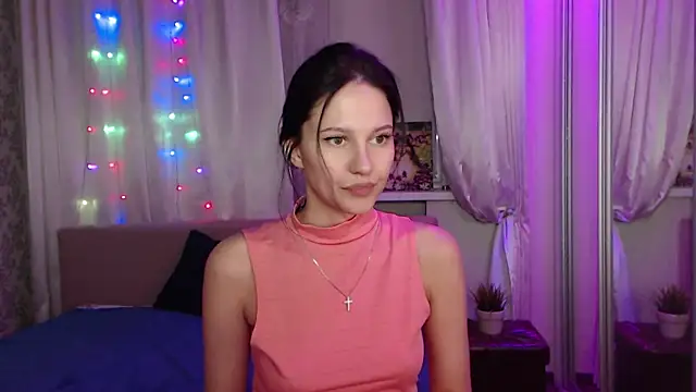 Snapshot of Zlata888 chatting on December 2024 06:53:01 PM Zlata888 online show from December 2024 06:53:01 PM