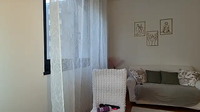 Daleliana online show from January 2026 10:08:02 AM