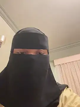 Snapshot of Submissive_Arab chatting on September 2025 11:13:02 AM Submissive Arab online show from September 2025 11:13:02 AM