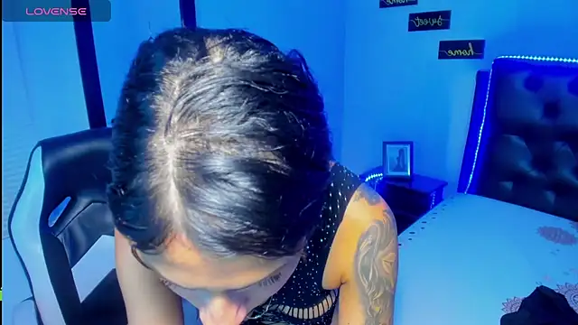 tamara colliins  online show from February 2025 04:20:02 PM