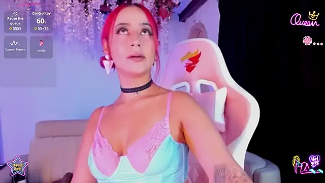 Snapshot of Mia-Bloom chatting on July 2026 03:55:01 AM Mia-Bloom online show from July 2026 03:55:01 AM