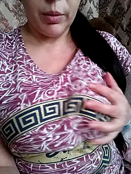 Snapshot of LeilaSaint chatting on March 2025 10:02:01 AM LeilaSaint online show from March 2025 10:02:01 AM