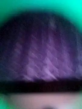 Snapshot of LeilaSaint chatting on September 2025 04:43:01 PM LeilaSaint online show from September 2025 04:43:01 PM