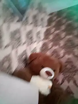 Snapshot of LeilaSaint chatting on November 2025 07:42:02 AM LeilaSaint online show from November 2025 07:42:02 AM