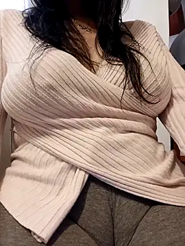 Snapshot of eva750 chatting on February 2025 03:59:02 PM eva750 online show from February 2025 03:59:02 PM