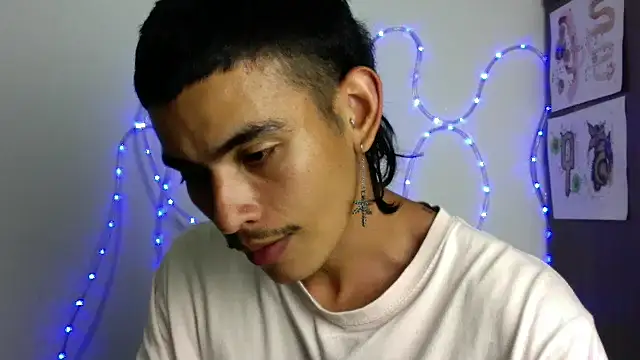 sorry-mom69 online show from November 2025 02:03:01 AM