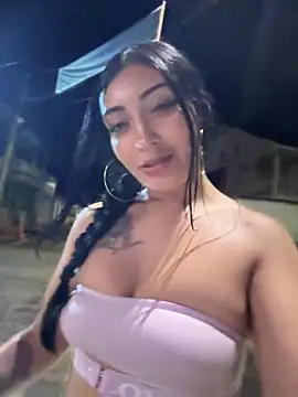 Snapshot of Kathy_bella18 chatting on November 2025 04:46:01 AM Kathy bella18 online show from November 2025 04:46:01 AM