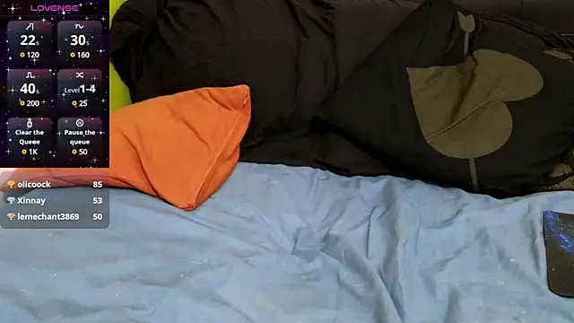 Snapshot of Samanthasexe chatting on December 2024 05:43:01 PM Samanthasexe online show from December 2024 05:43:01 PM