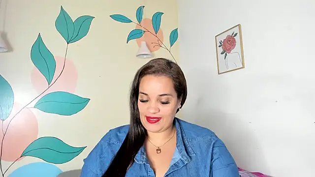 Snapshot of Alondra_zaaens chatting on January 2025 08:44:01 PM Alondra zaaens online show from January 2025 08:44:01 PM