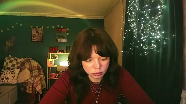 Snapshot of ClancyMorissey chatting on April 2026 05:43:02 PM ClancyMorissey online show from April 2026 05:43:02 PM
