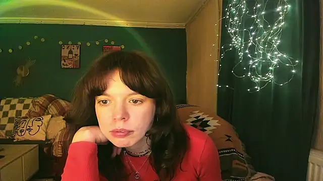 Snapshot of ClancyMorissey chatting on April 2026 05:21:01 PM ClancyMorissey online show from April 2026 05:21:01 PM