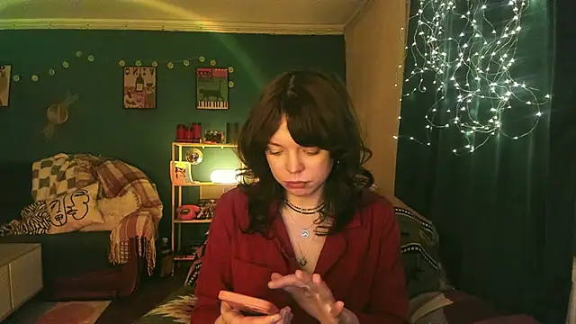 Snapshot of ClancyMorissey chatting on April 2026 05:57:01 PM ClancyMorissey online show from April 2026 05:57:01 PM