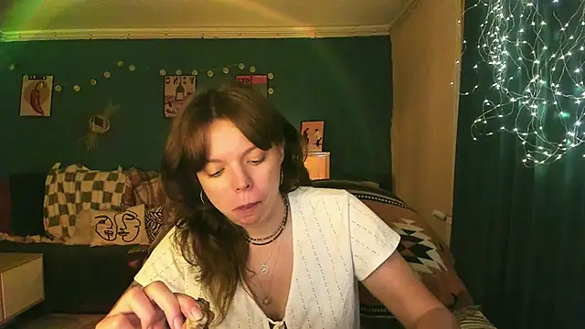 Snapshot of ClancyMorissey chatting on June 2026 04:42:02 PM ClancyMorissey online show from June 2026 04:42:02 PM