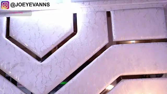 JOEYEVANS online show from October 2025 05:21:02 AM