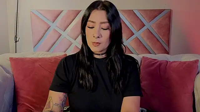  kelly hous36 online show from May 2026 12:55:02 PM