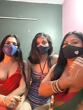 cutee  crazy online show from January 2026 01:58:01 PM