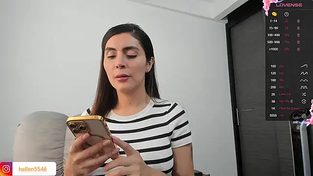 Snapshot of xspecialoomx chatting on December 2024 09:24:02 PM xspecialoomx online show from December 2024 09:24:02 PM