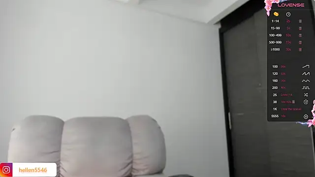 Snapshot of xspecialoomx chatting on December 2024 08:57:02 PM xspecialoomx online show from December 2024 08:57:02 PM