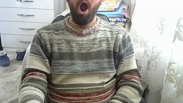 crazybaby5461 online show from October 2025 12:50:01 PM