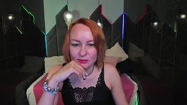 NikaGentle online show from October 2025 05:37:01 AM