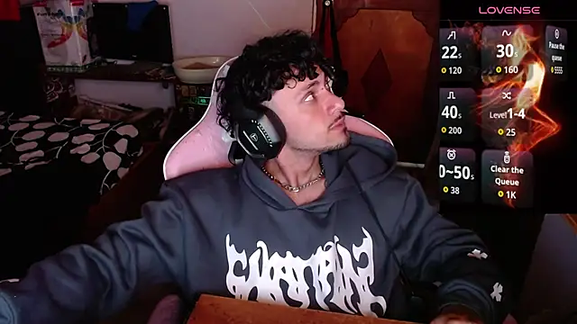 Apolo S online show from April 2026 04:28:01 AM