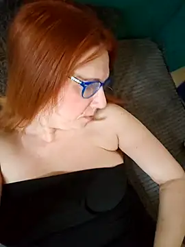 Snapshot of lollipop_cat chatting on December 2024 09:00:02 PM lollipop cat online show from December 2024 09:00:02 PM