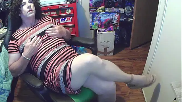 Snapshot of EricaPantyhose chatting on September 2025 02:30:02 PM EricaPantyhose online show from September 2025 02:30:02 PM