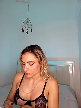 Snapshot of ASHLEY_BLAIR chatting on January 2025 10:08:02 PM ASHLEY BLAIR online show from January 2025 10:08:02 PM