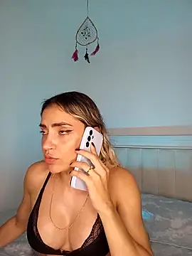 Snapshot of ASHLEY_BLAIR chatting on February 2025 11:51:02 PM ASHLEY BLAIR online show from February 2025 11:51:02 PM