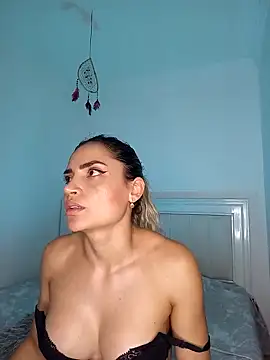 Snapshot of ASHLEY_BLAIR chatting on February 2025 09:02:01 PM ASHLEY BLAIR online show from February 2025 09:02:01 PM