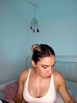 Snapshot of ASHLEY_BLAIR chatting on March 2025 05:57:02 PM ASHLEY BLAIR online show from March 2025 05:57:02 PM