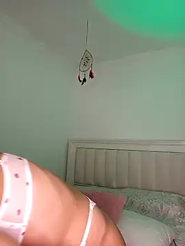 Snapshot of ASHLEY_BLAIR chatting on September 2025 10:54:01 PM ASHLEY BLAIR online show from September 2025 10:54:01 PM