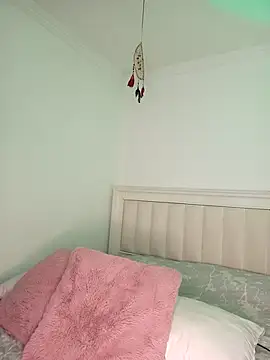 Snapshot of ASHLEY_BLAIR chatting on December 2025 08:57:01 PM ASHLEY BLAIR online show from December 2025 08:57:01 PM