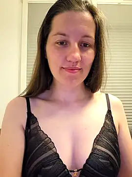 Nicole-Ray online show from June 2026 08:40:01 PM