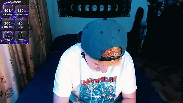 Marieblueeyes online show from November 2025 02:22:01 AM