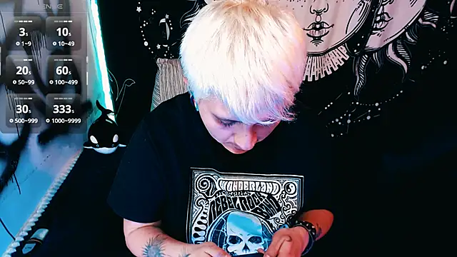 Marieblueeyes online show from June 2026 01:51:02 AM