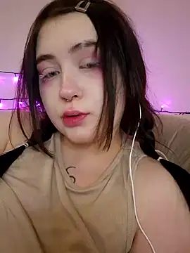 Snapshot of Yammy_Yumi chatting on January 2025 12:15:01 AM Yammy Yumi online show from January 2025 12:15:01 AM