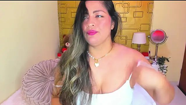 Julia Haye online show from March 2026 04:51:02 AM