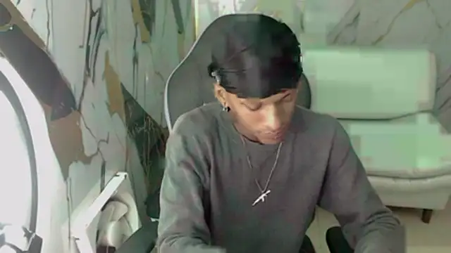 Snapshot of ManSant chatting on November 2025 02:59:02 PM ManSant online show from November 2025 02:59:02 PM