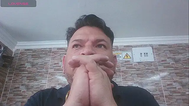 SexDiffrent online show from October 2025 03:01:02 PM