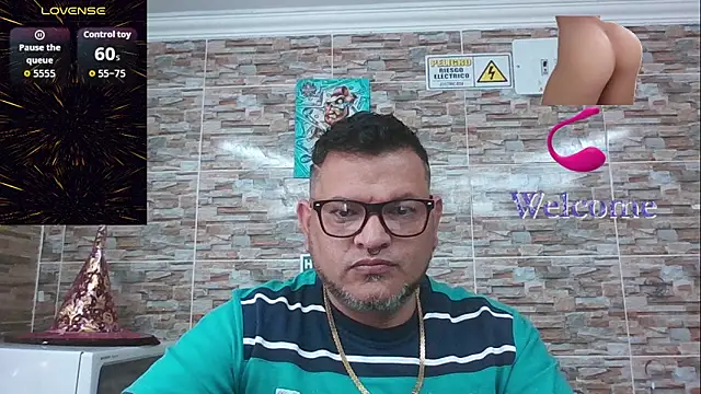 SexDiffrent online show from October 2025 06:42:02 PM